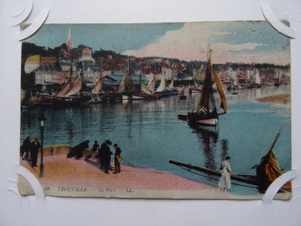 Percy Walmsley's WW1 postcard album - #30